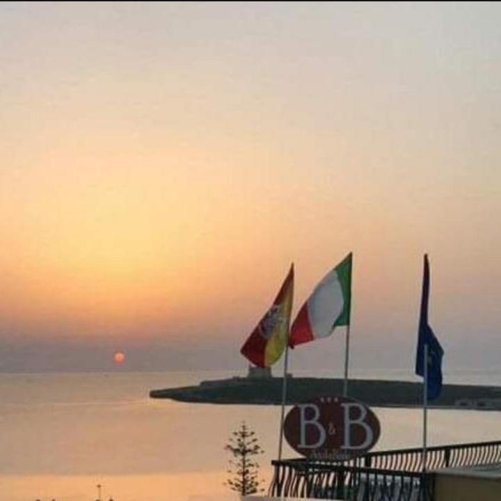 B&B Aquila Reale Portopalo Di Capo Passero ภายนอก รูปภาพ