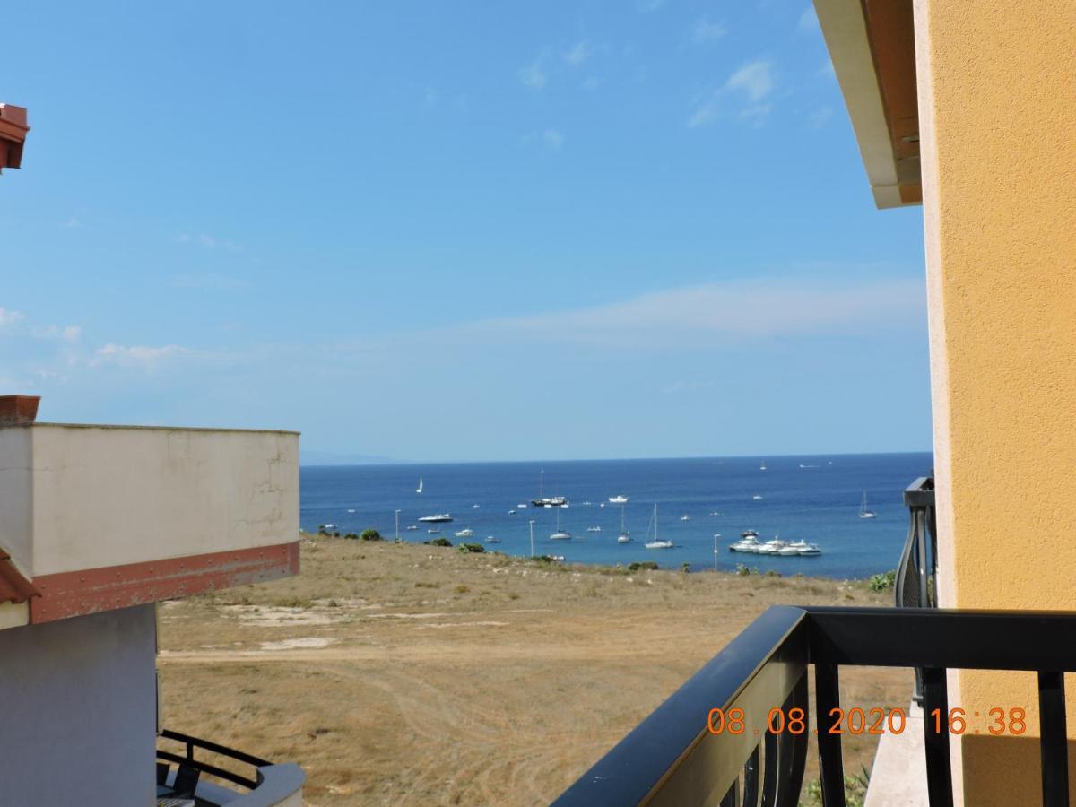 B&B Aquila Reale Portopalo Di Capo Passero ภายนอก รูปภาพ