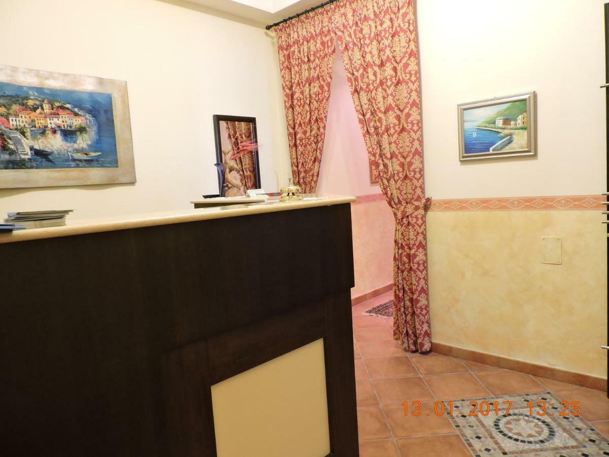 B&B Aquila Reale Portopalo Di Capo Passero ภายนอก รูปภาพ