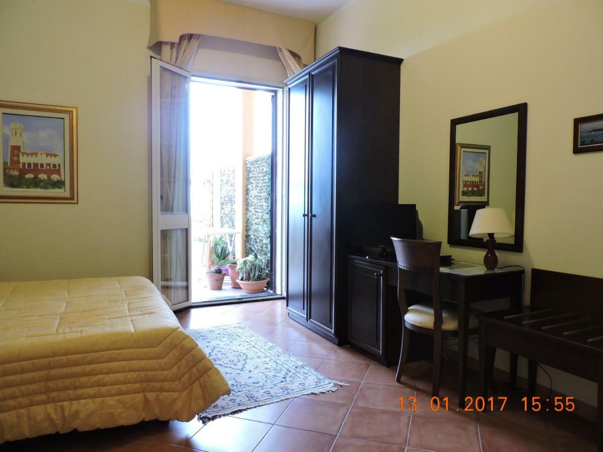 B&B Aquila Reale Portopalo Di Capo Passero ภายนอก รูปภาพ