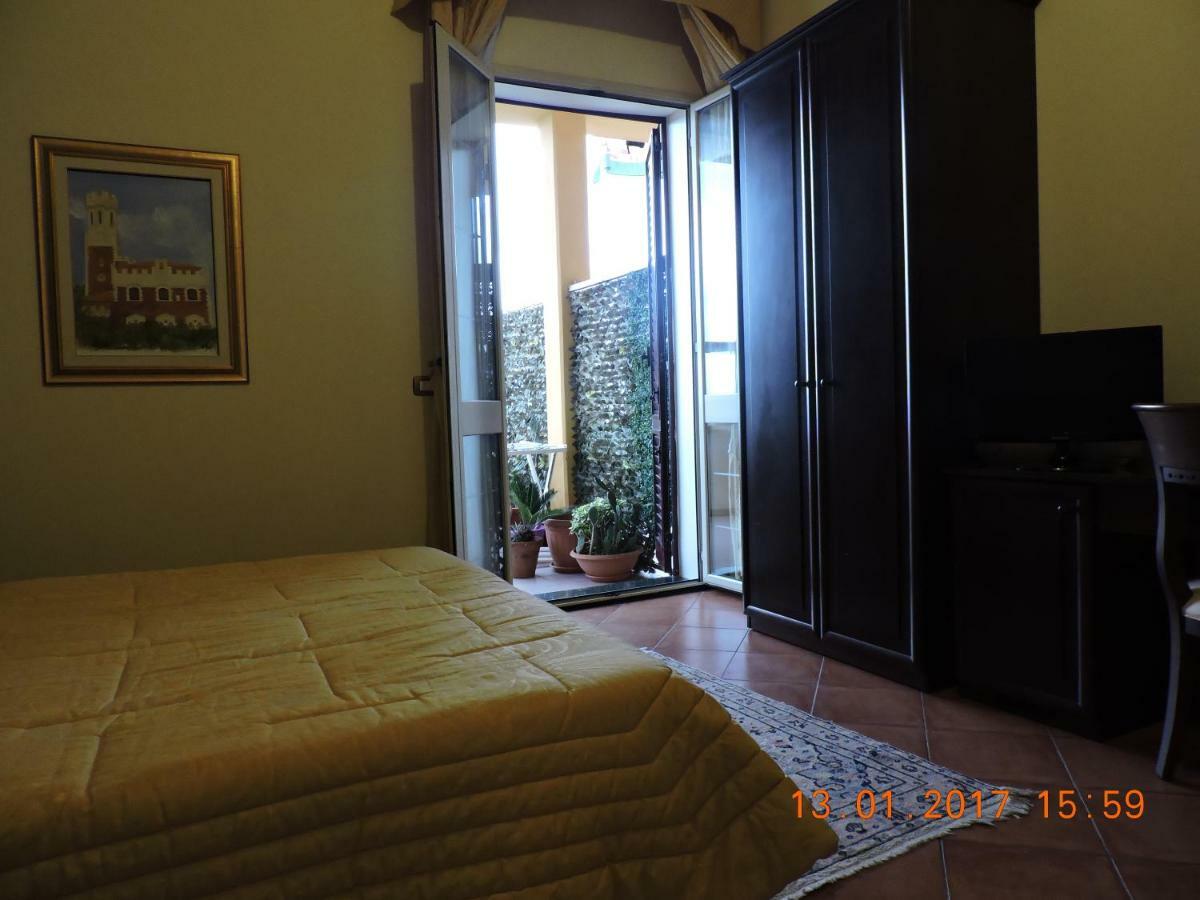 B&B Aquila Reale Portopalo Di Capo Passero ภายนอก รูปภาพ