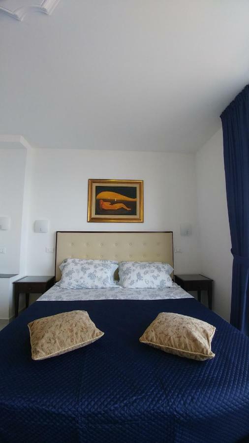 B&B Aquila Reale Portopalo Di Capo Passero ภายนอก รูปภาพ